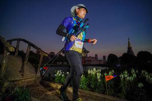 BIB: 507
                            <button type="button" onclick="openModal(19241413)" class="btn btn-primary btn-sm float-right btn-popup" data-toggle="modal" data-target=".modal-high-quality">
                        <i class="fas fa-shopping-cart"></i> Add to Cart
                    </button>
                                            <button type="button" onclick="isThisMe(19241413, true)" class="btn btn-success btn-sm float-right btn-popup btn-isme hidden" data-toggle="tooltip" data-placement="bottom" title="นี่คือรูปของคุณใช่ไหม คลิกที่นี่เพื่อเอาเข้าอัลบั้ม">
                        <i class="fas fa-plus"></i> Add to album
                    </button>
                    <button type="button" onclick="isThisMe(19241413, false)" class="btn btn-warning btn-sm float-right btn-popup btn-isnotme hidden">
                        <i class="fas fa-ban"></i> Remove from album
                    </button>